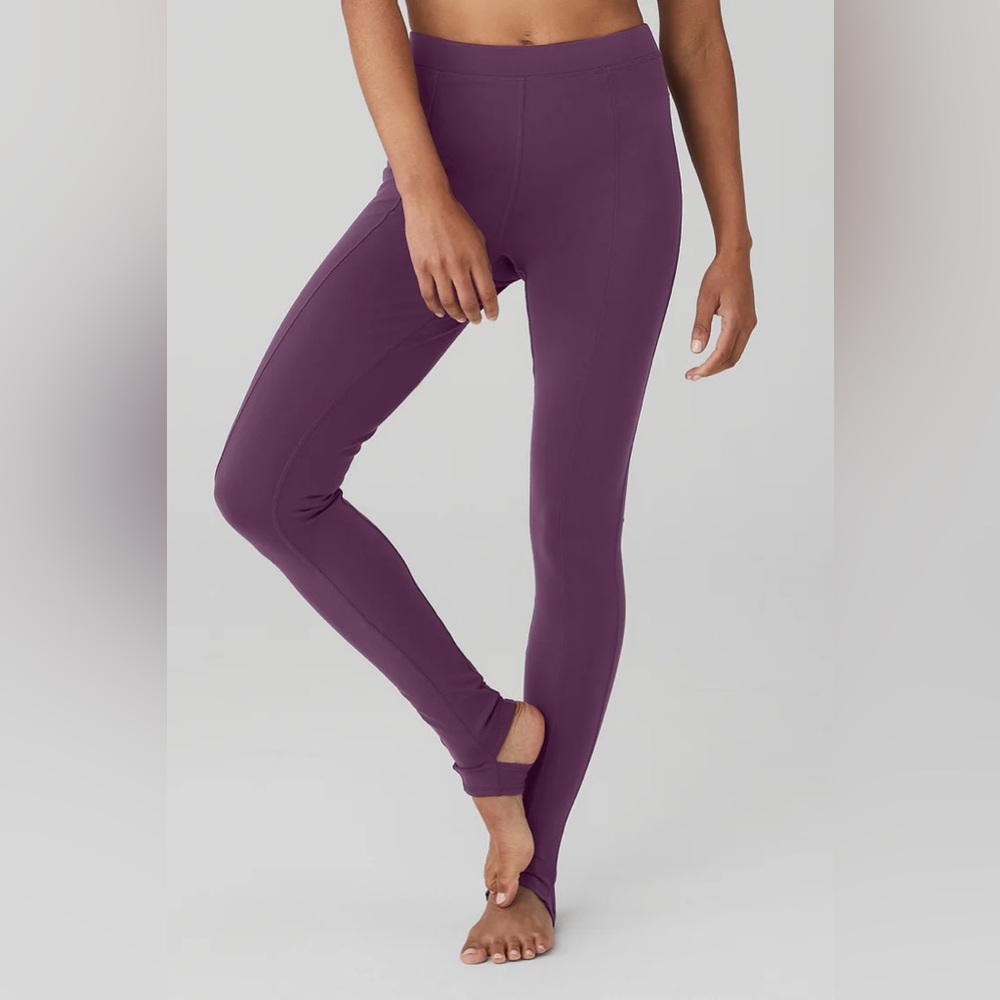 NWOT Alo Airbrush High Waist Enso Legging - Dark Plum (Size XS)